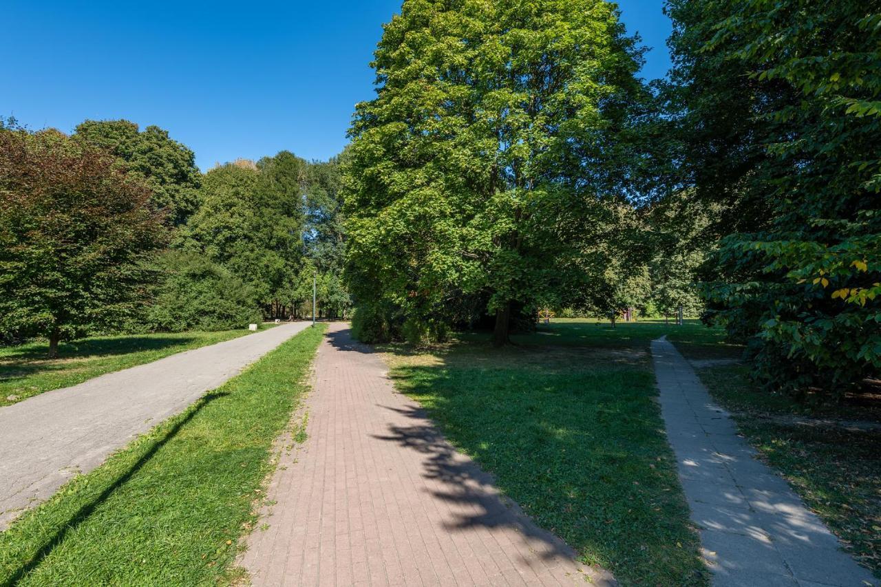 Batorego 220 - 450M Stacja Metra Pola Mokotowskie, 800M Biblioteka Narodowa - 20M Piekny Park Pola Mokotowskie - 800M Do Sgh - Wifi - Smart Tv - Good Apartments Varşova Dış mekan fotoğraf